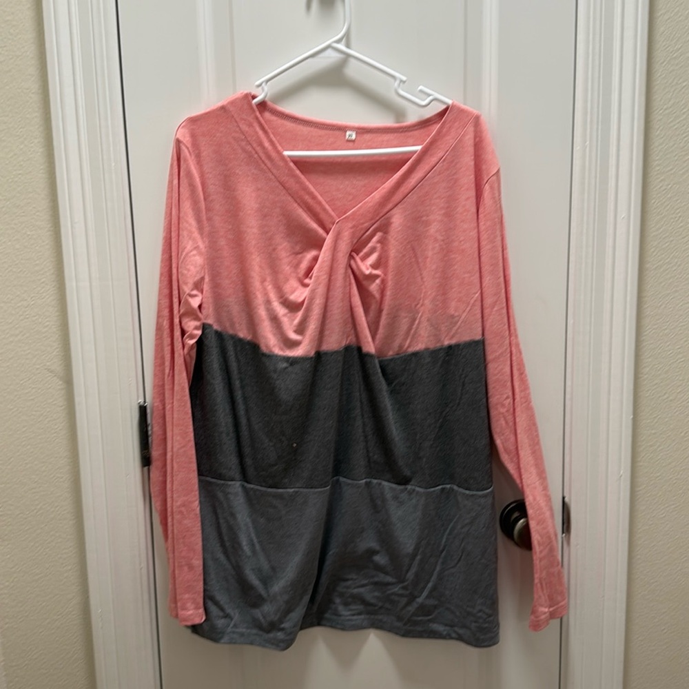 Color block ls tee
